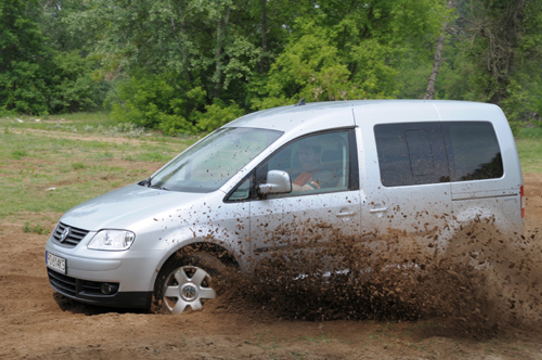 Volkswagen Caddy 4motion: Auto Do zadań specjalnych