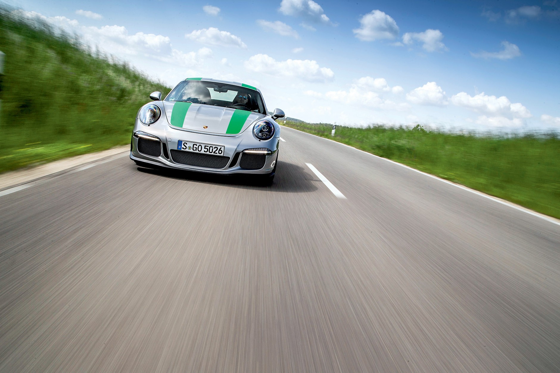 Porsche 911 R – mniej znaczy więcej | TEST