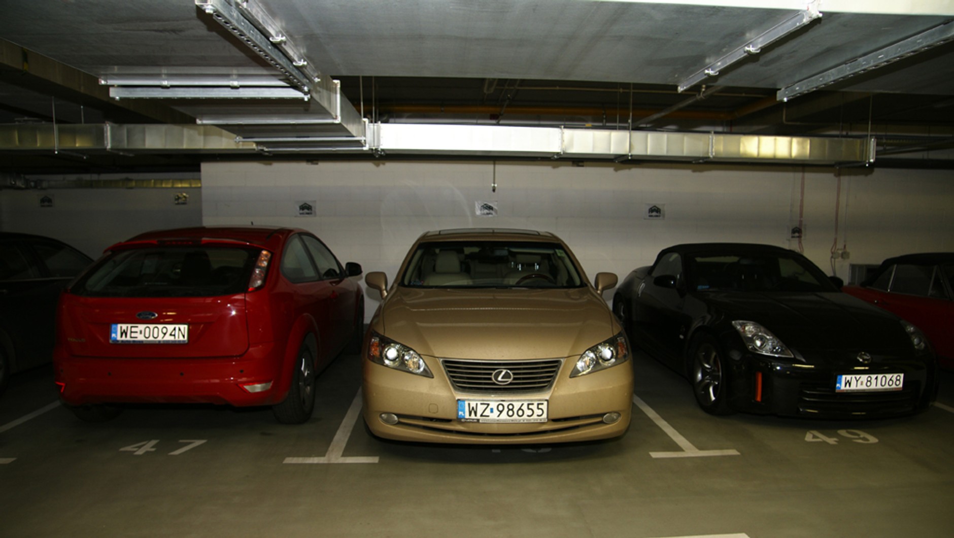 Kto zapłaci za szkodę na parkingu