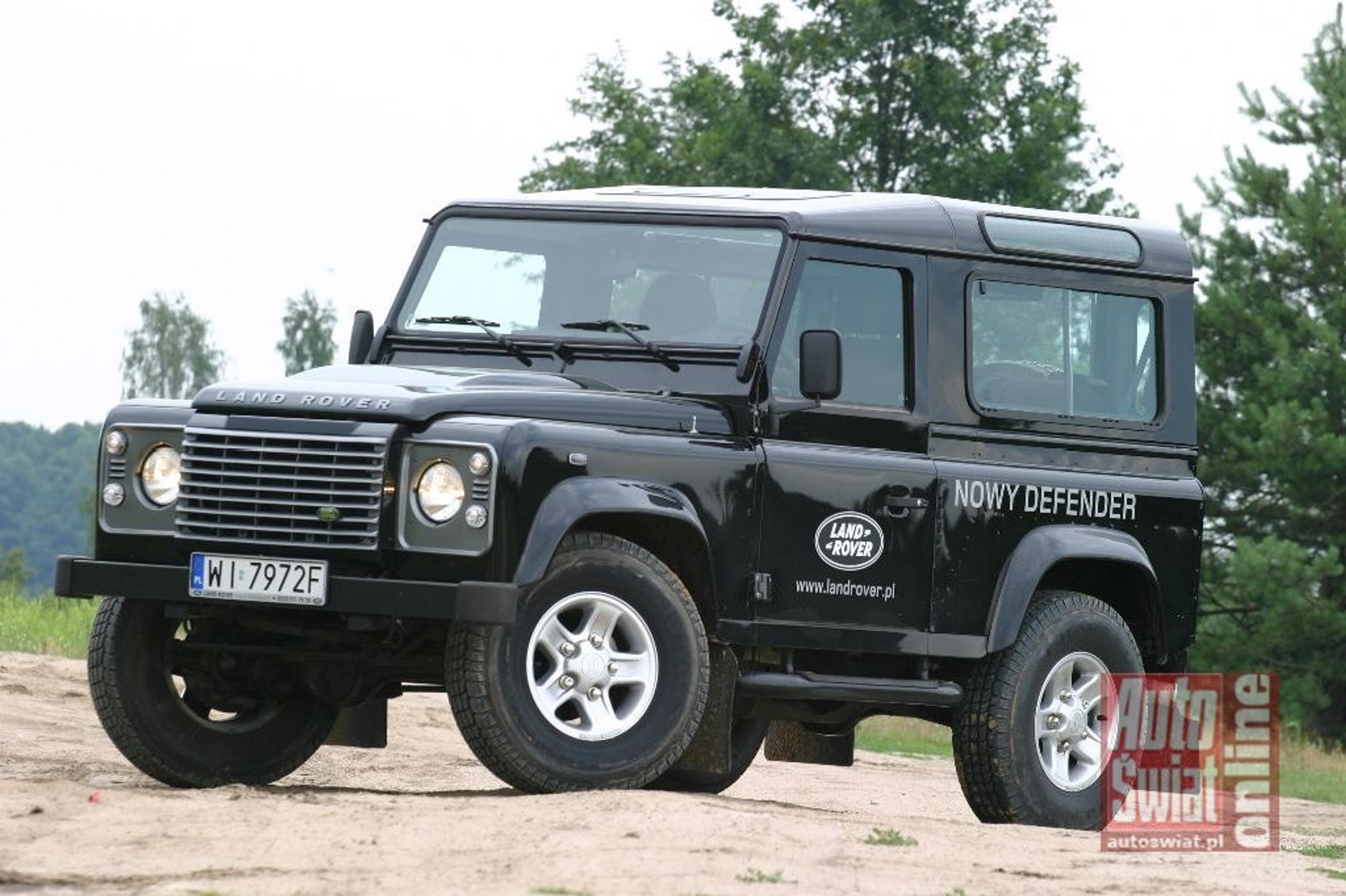 Land Rover Defender