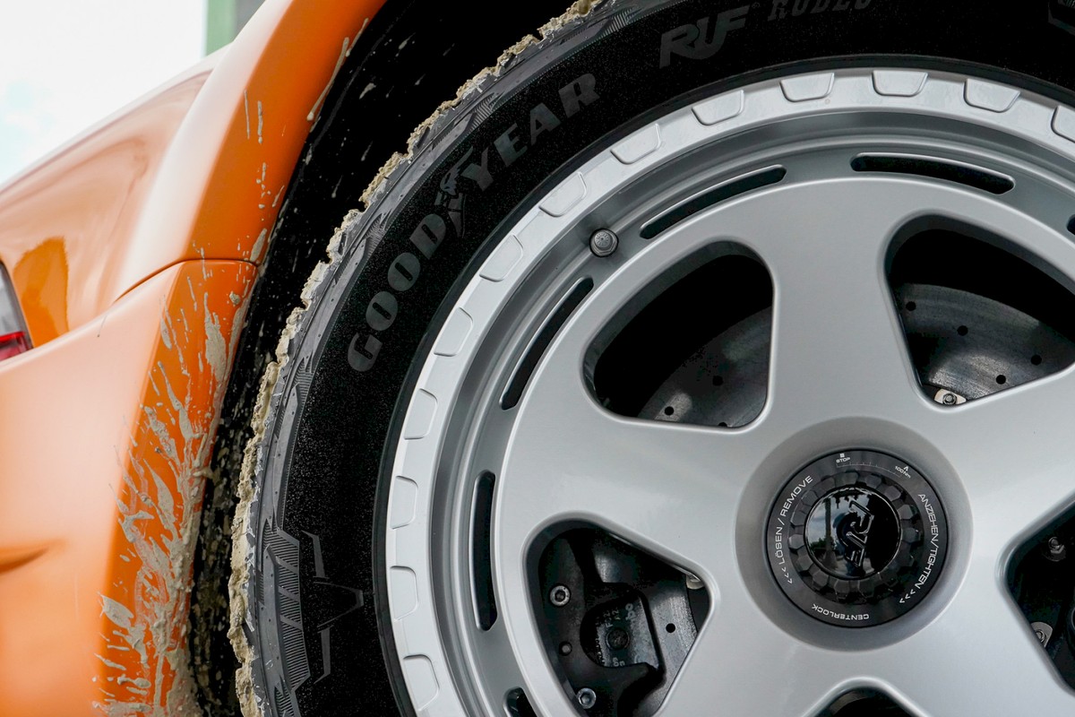 RUF Rodeo. Pierwszy klient dostał kluczyki do terenowego konkurenta 911 Dakar