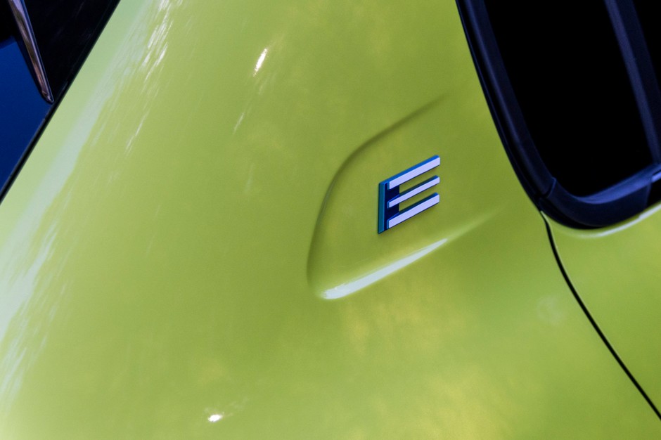 2024 Peugeot E-208
