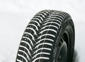 Auto na zimę: Opony zimowe, czyli jak przejechać bezpiecznie przez zimę