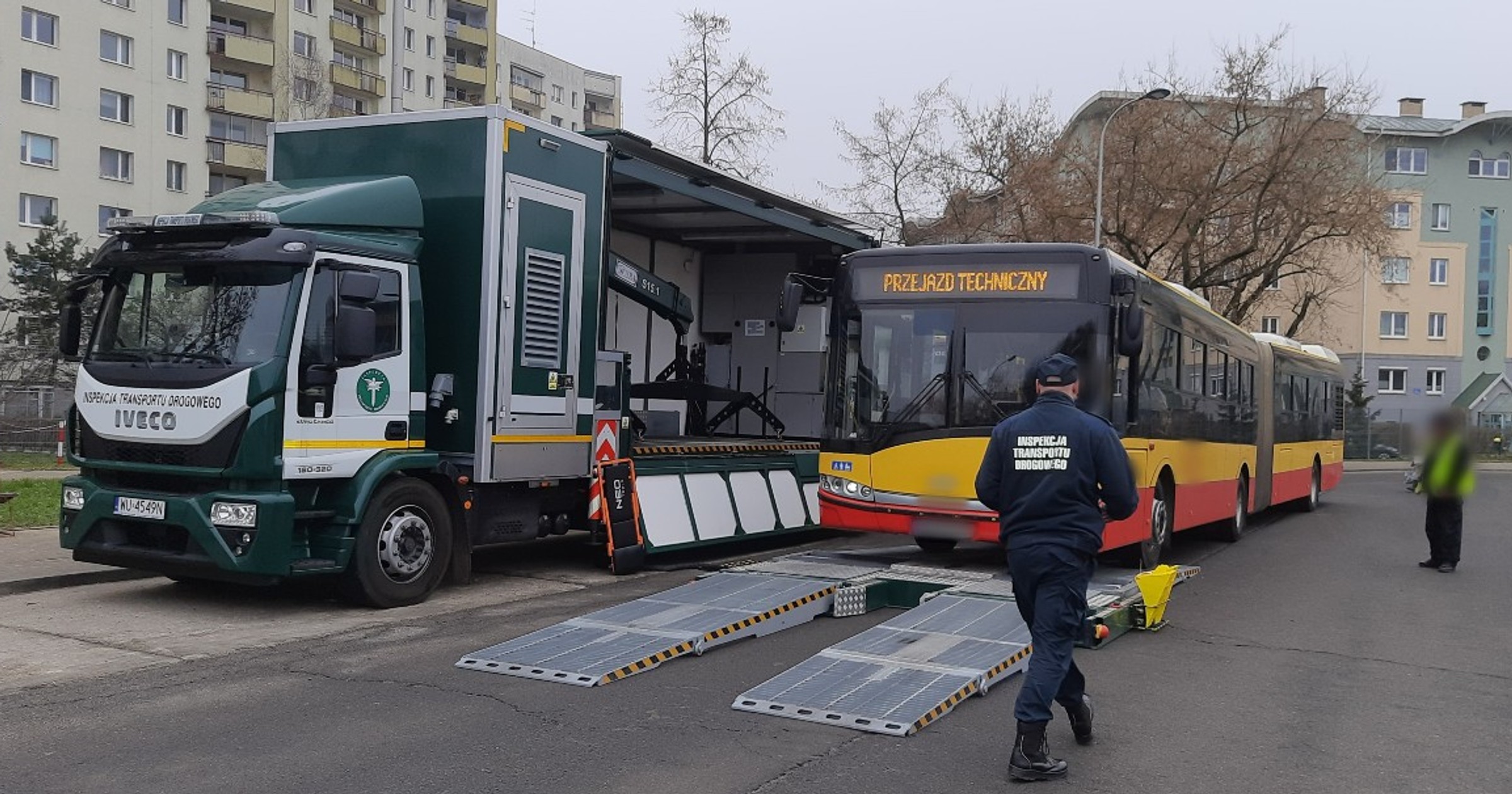 Funkcjonariusze ITD skontrolowali autobusy na Mazowszu