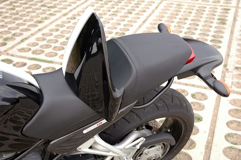 Ducati Monster S2R 1000: stary znajomy (test)