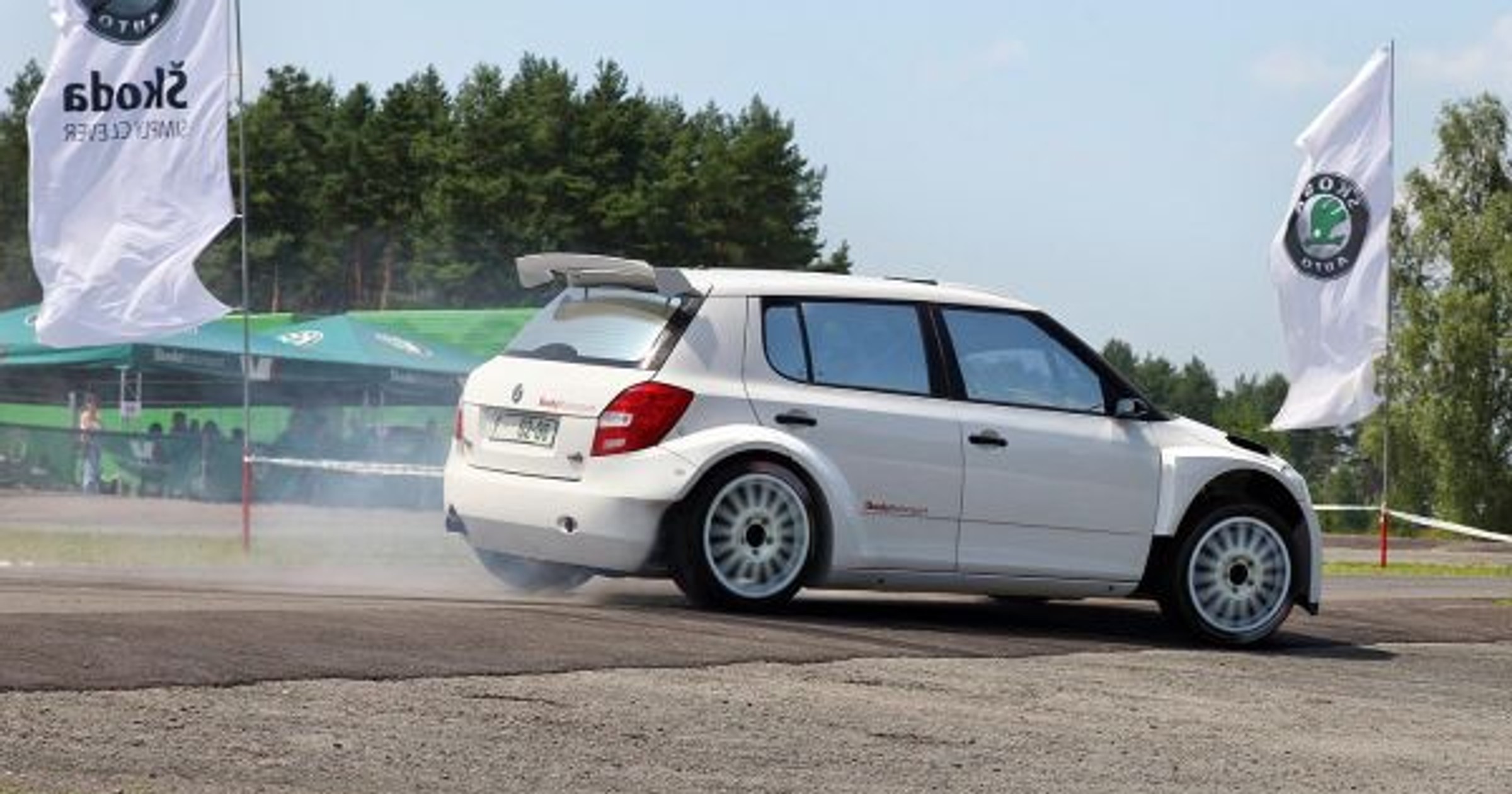 Fabia S2000 walczy o homologację