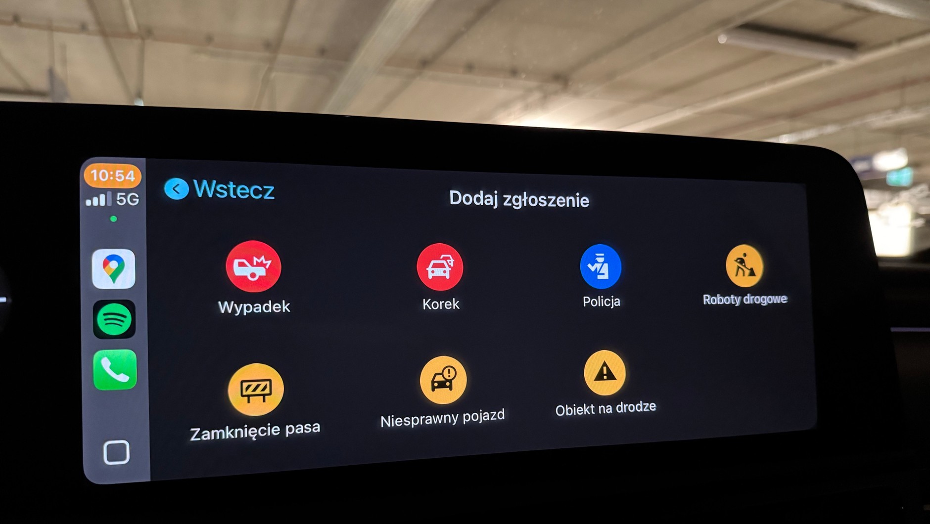 Google Maps w Apple CarPlay