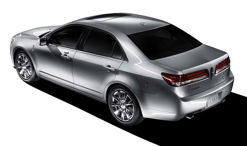 Los Angeles 2008: Lincoln MKZ - modernizacja najmniejszgo modelu