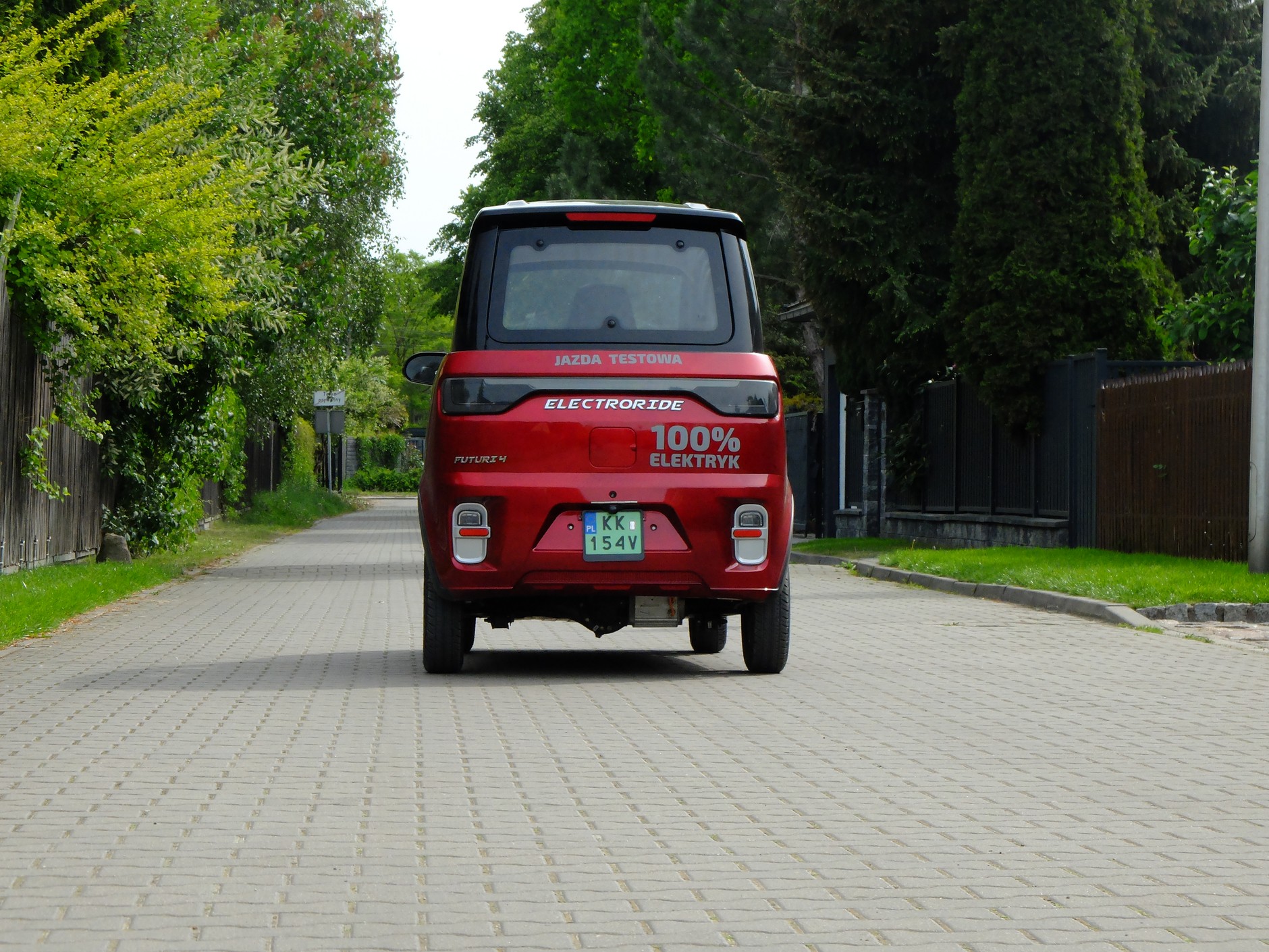 Electroride Futuri 4