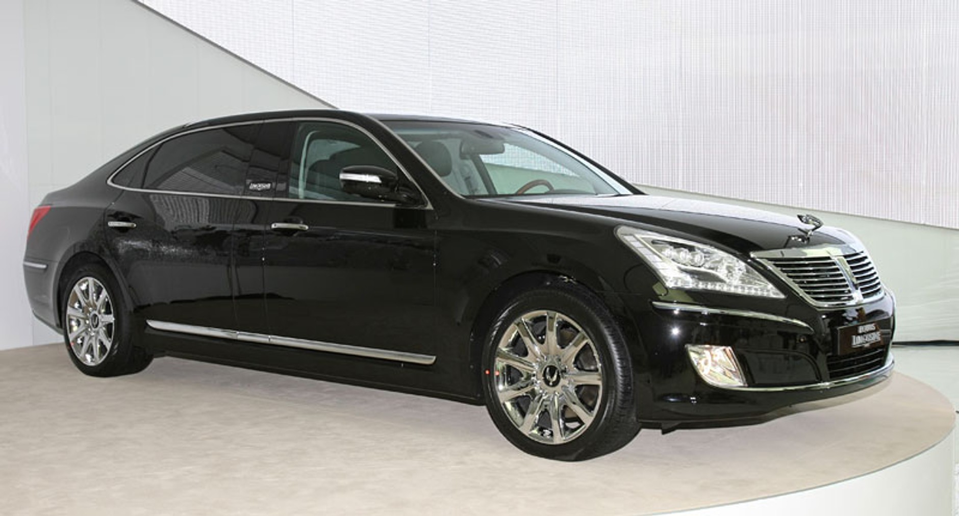 Hyundai: wydłużona wersja luksusowego modelu EQUUS