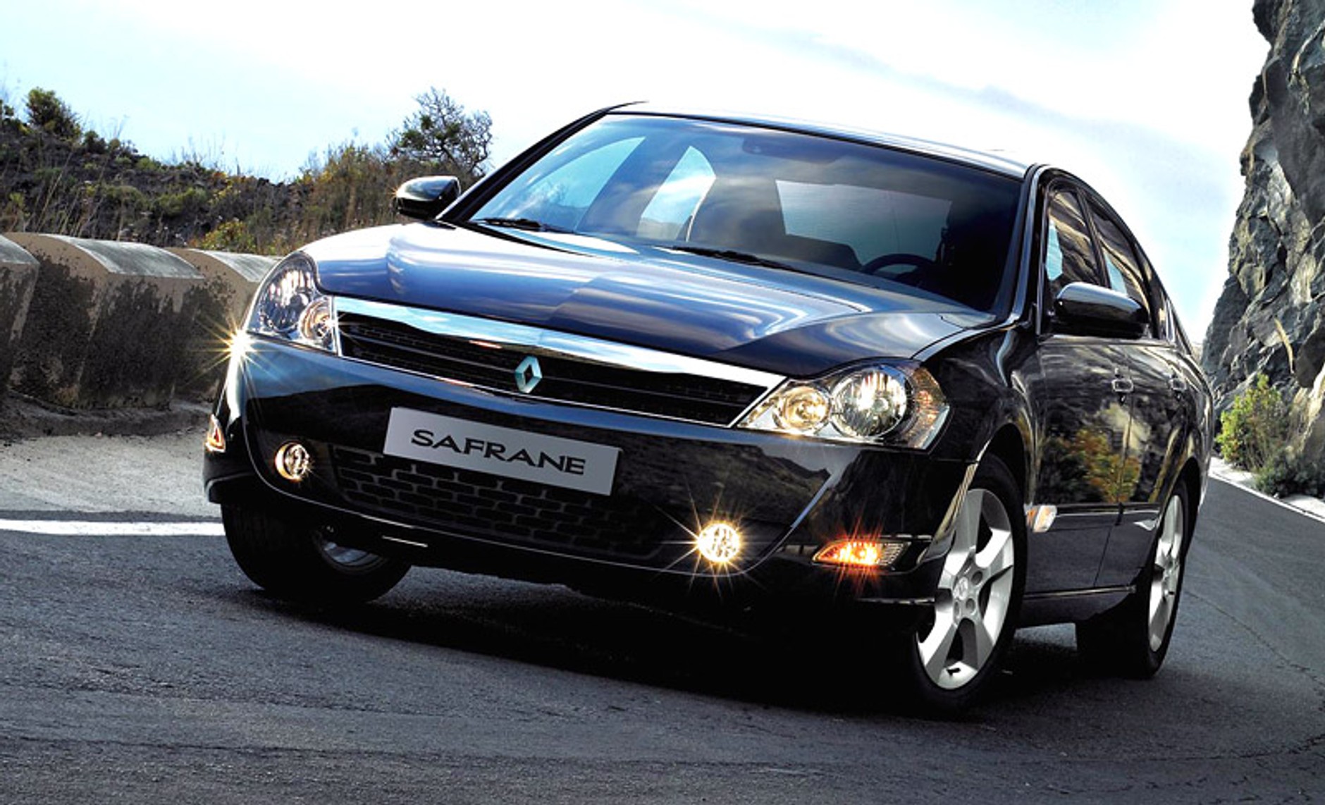 Renault Safrane powraca