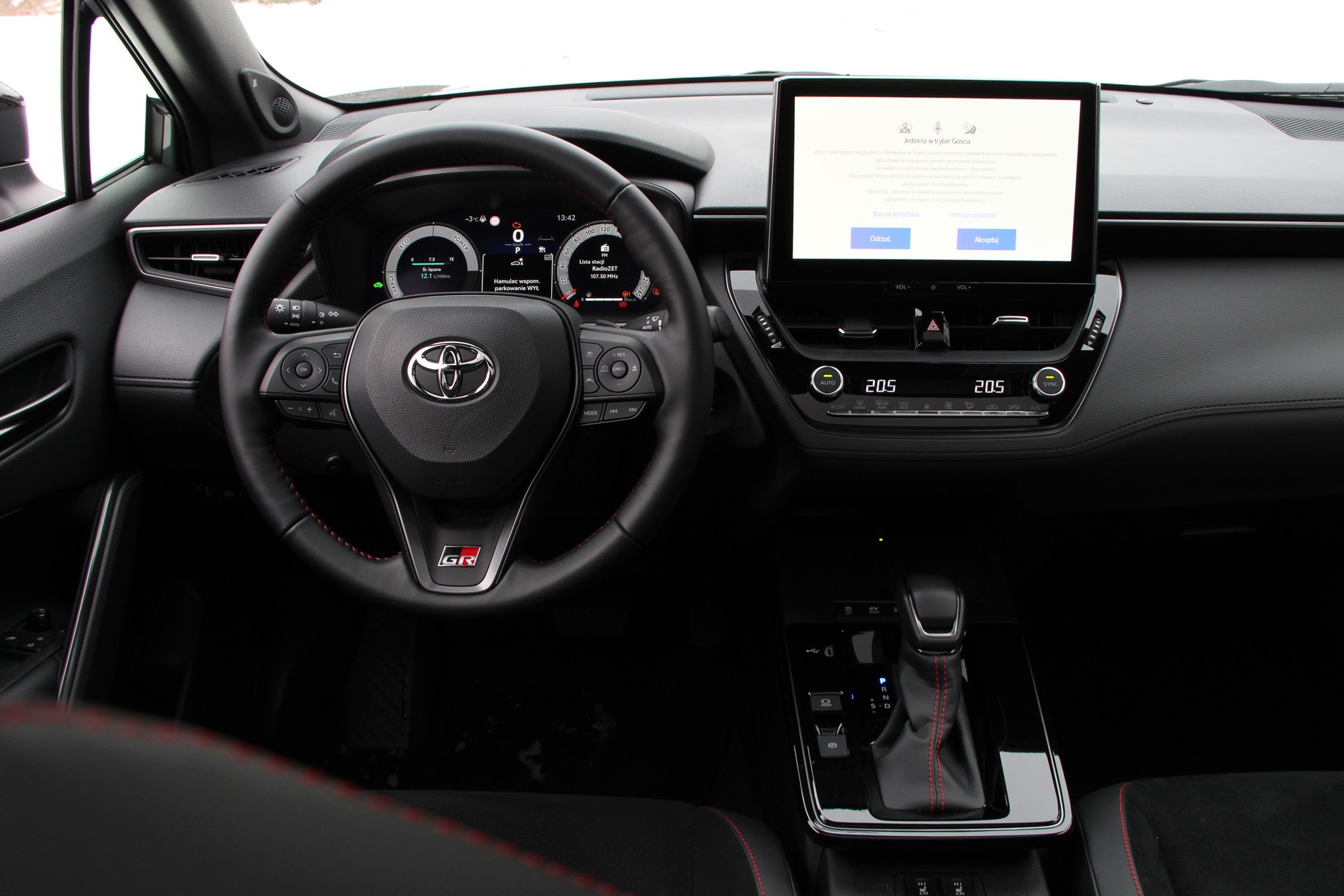 Toyota Corolla Cross 2.0 Hybrid GR Sport 
