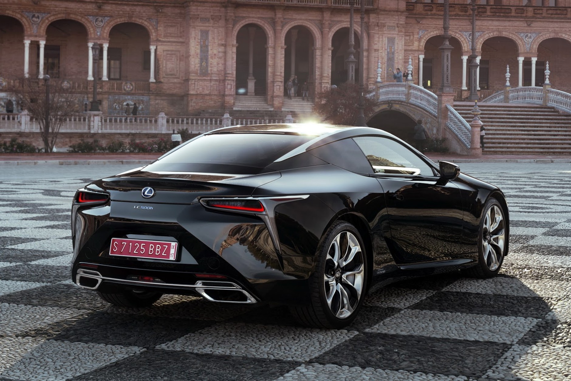 Lexus LC