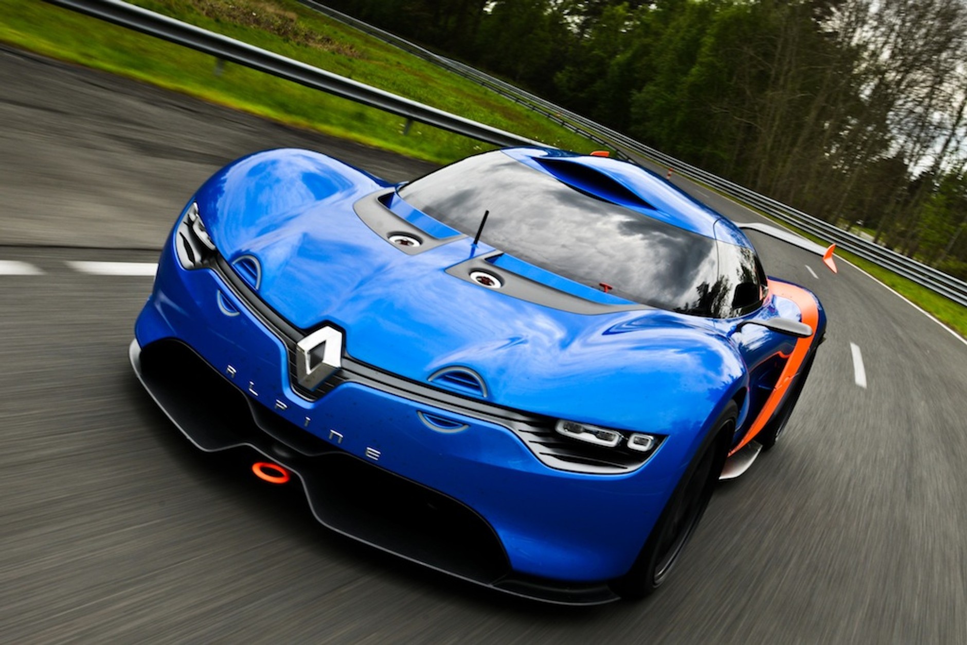 Renault powraca do Goodwood