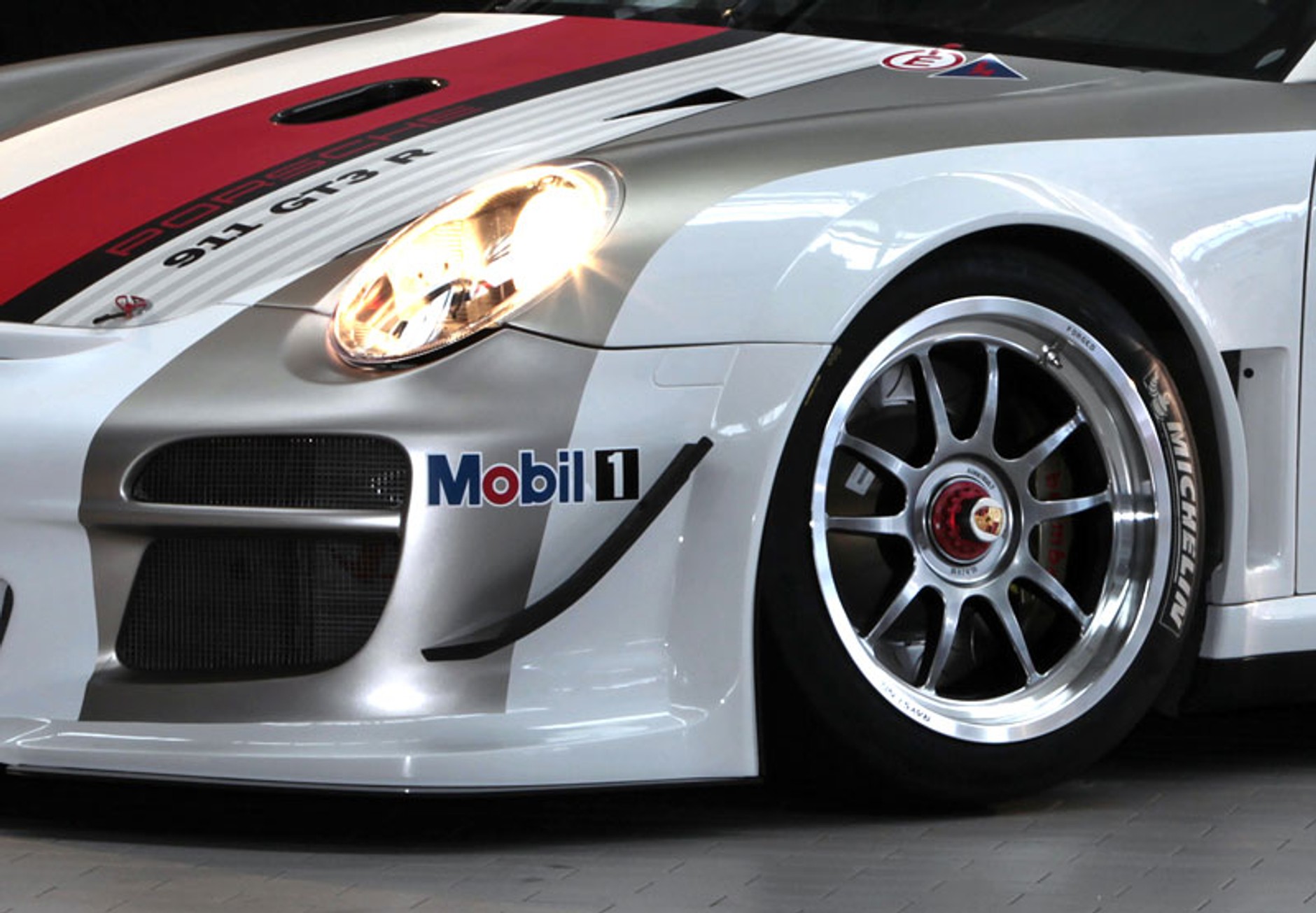 Birmingham 2010: premiera światowa Porsche 911 GT3 R