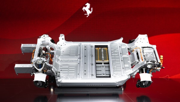 Oto Ferrari Elettrica, czyli pierwszy elektryk z Maranello. Włosi nie zdradzili jednak wszystkiego
