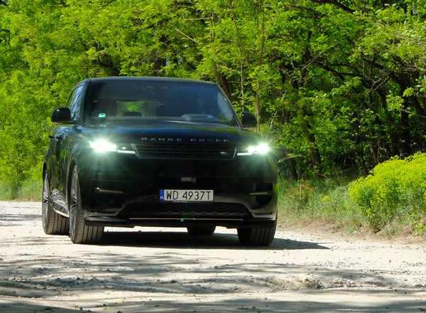 Luksusowy SUV dla... mniej rozrzutnych. Oto Range Rover Sport 3.0D Autobiography