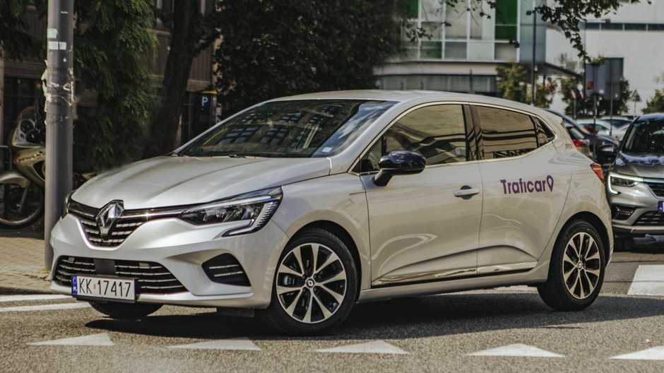 Renault Clio w carsharingu firmy Traficar