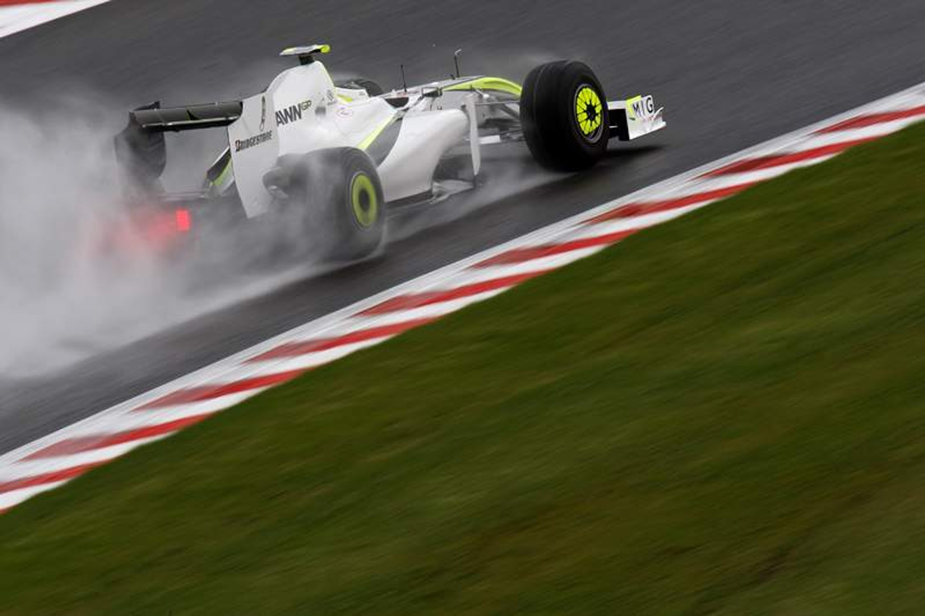 Grand Prix Belgii 2009: dwie gwiazdy wyścigu - Raikkonen i Fisichella (fotogaleria)