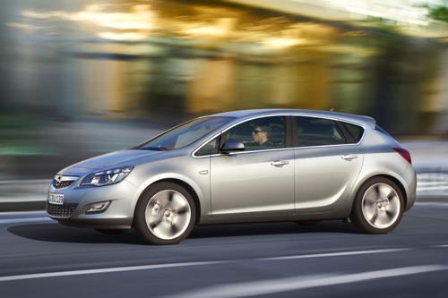 Opel Astra IV - Kompaktowa doskonałość