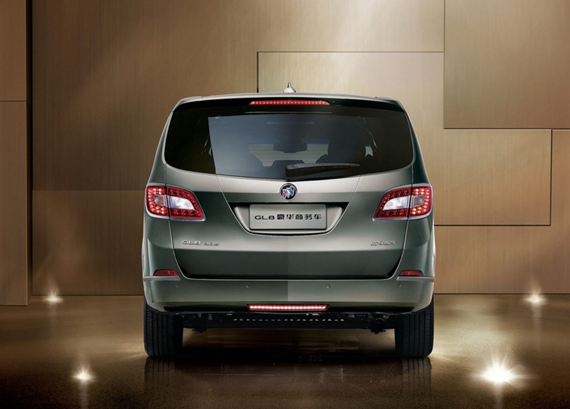 Buick GL8 – a gdyby tak można go kupić?