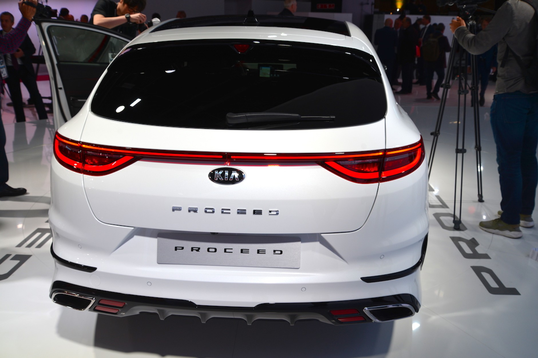 Kia ProCeed