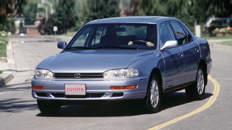 Toyota Camry III