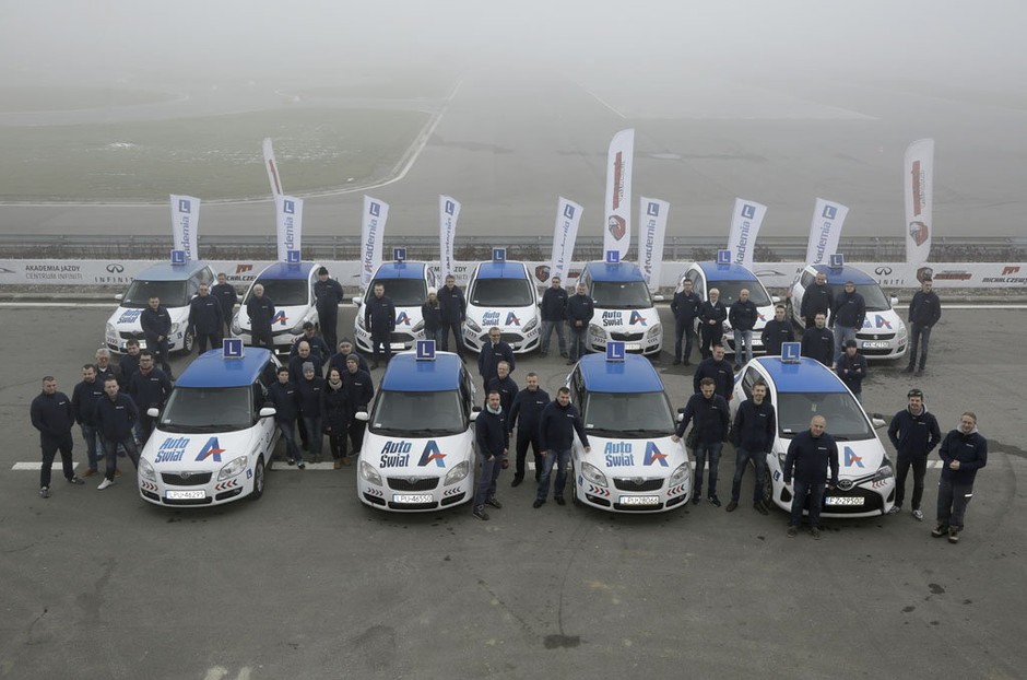 Akademia Auto Świata szkoli instruktorów