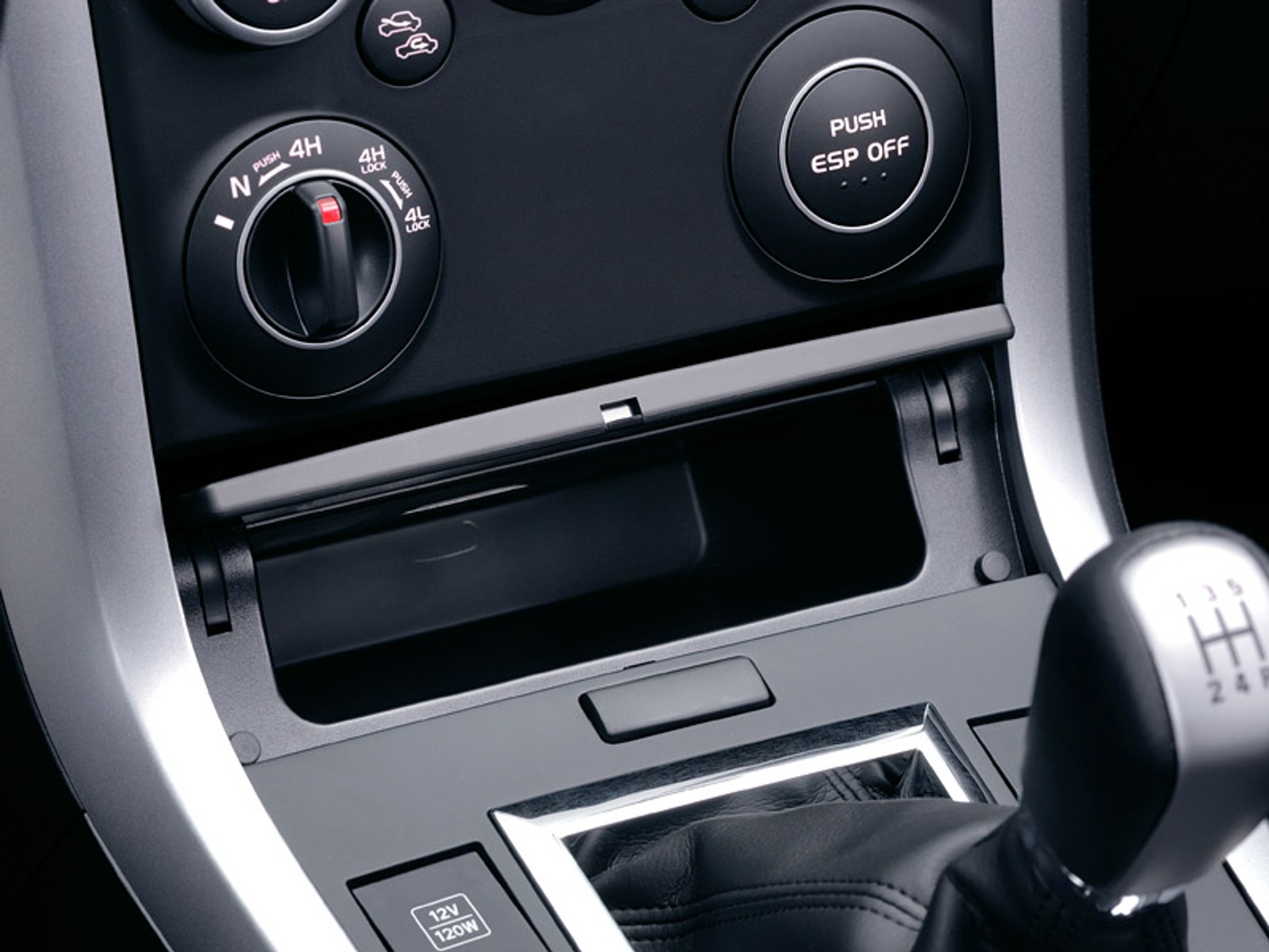 Suzuki: unowocześniona Vitara w salonach (ceny i fotogaleria)