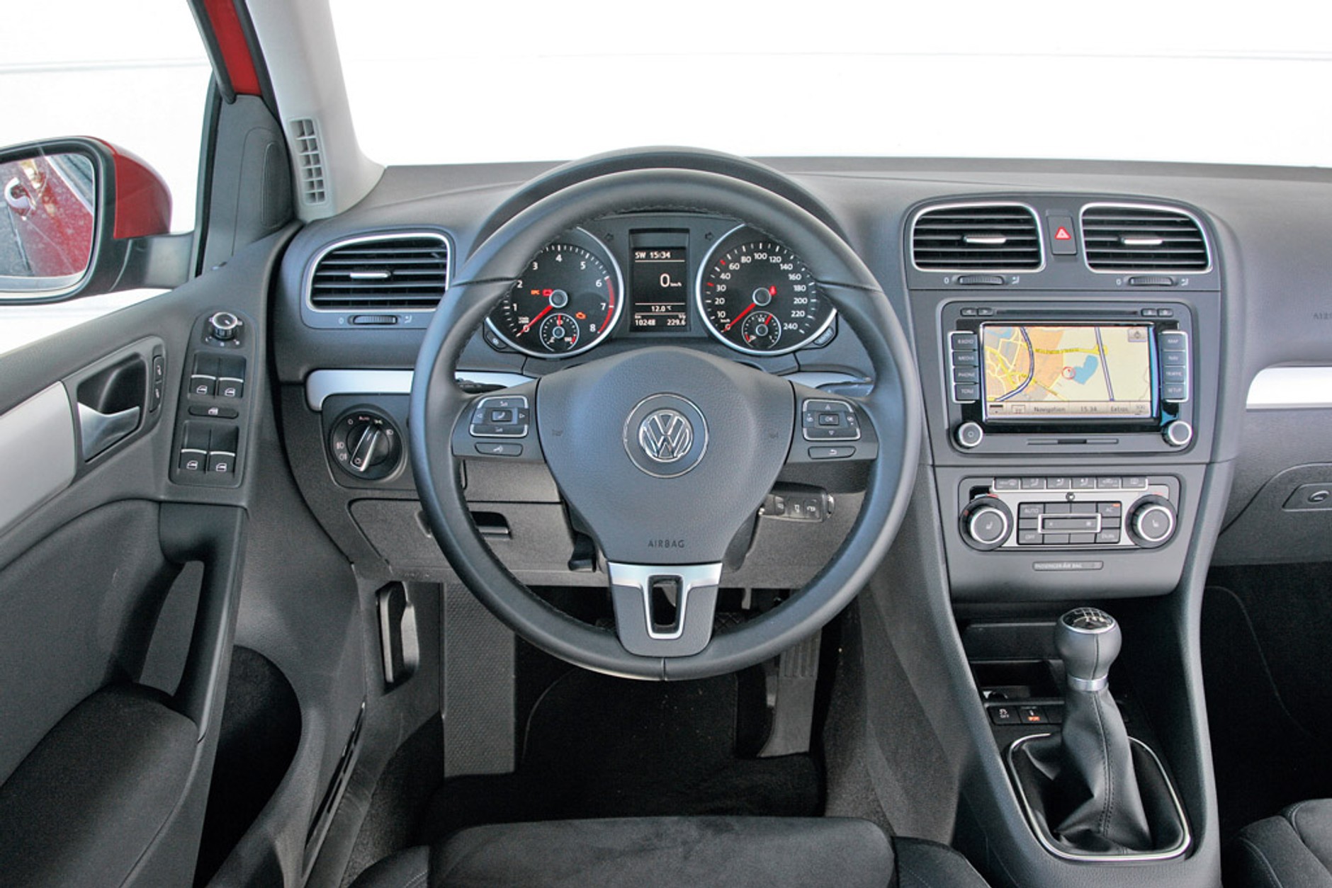 Czy nowy Citroen C4 jest lepszy od Golfa i Megane?