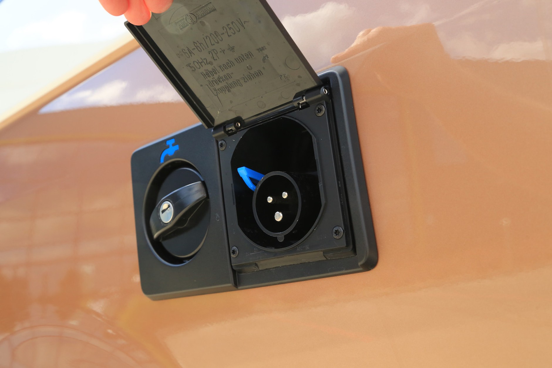 Volkswagen California 6.1