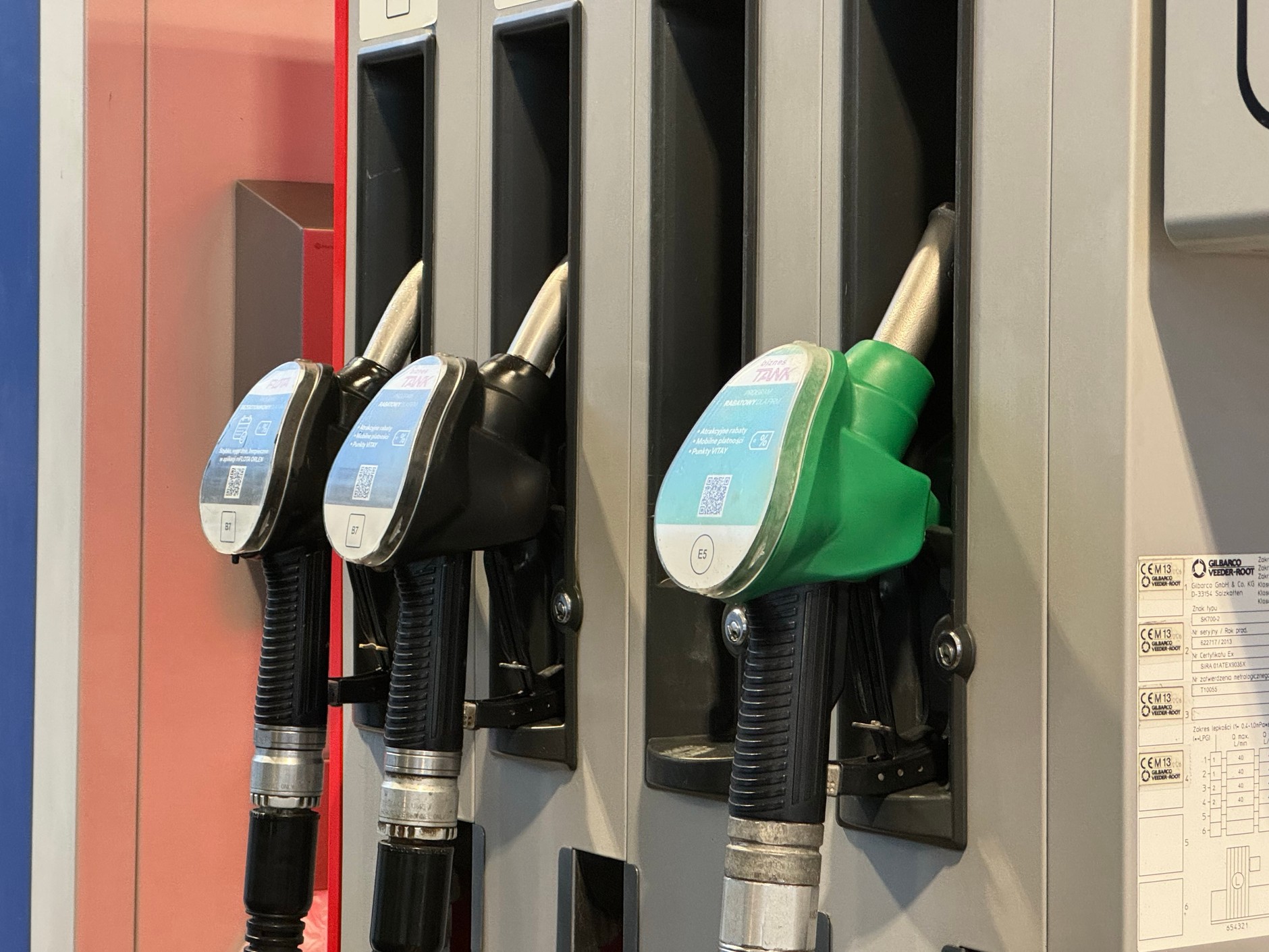 Tankowanie samochodu