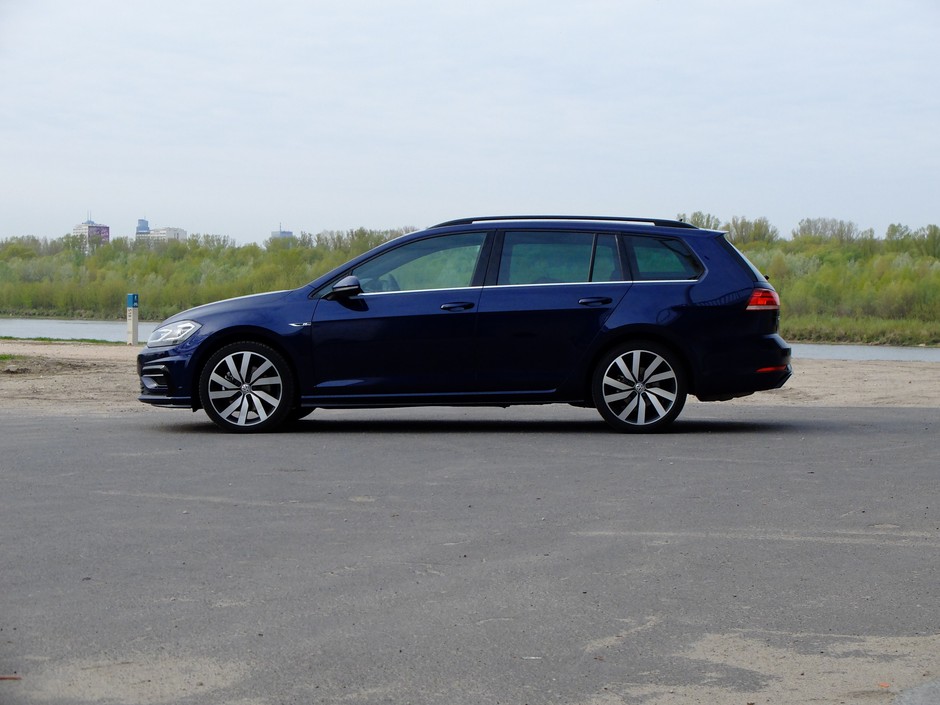 Volkswagen Golf Variant 2.0 TDI DSG