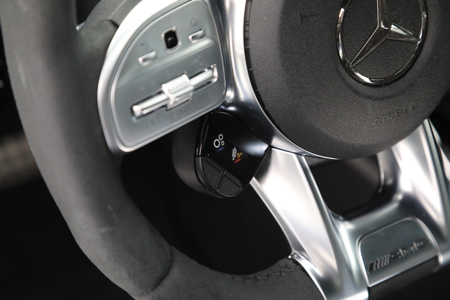 Mercedes-AMG CLA 45 S 4MATIC Shooting Brake