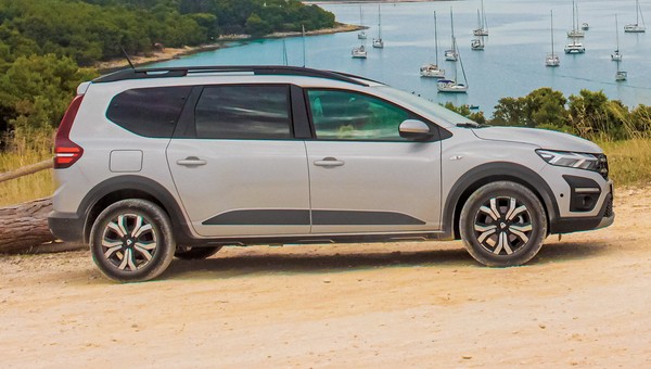 Dacia Jogger - jeśli oczekujesz ekstraosiągów i wyrafinowanych systemów to... siedź w domu