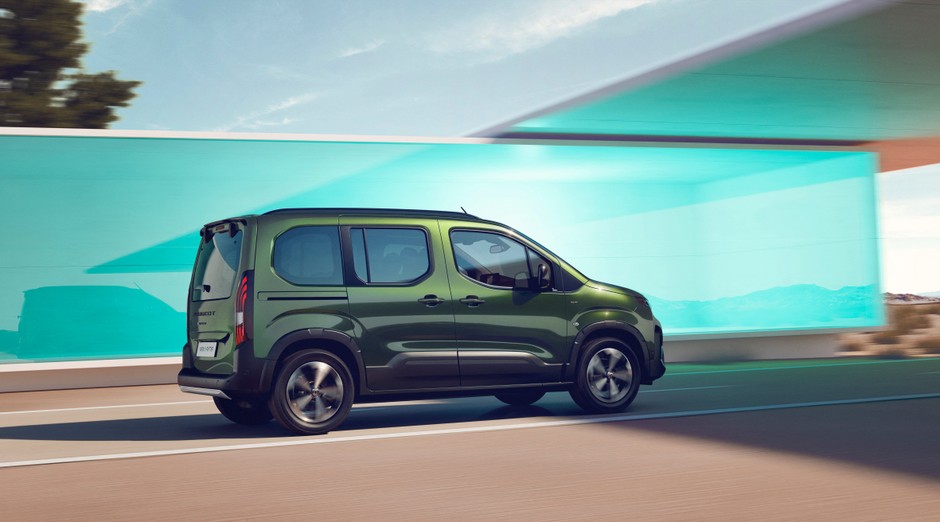Nowy Peugeot E-Rifter (2024)