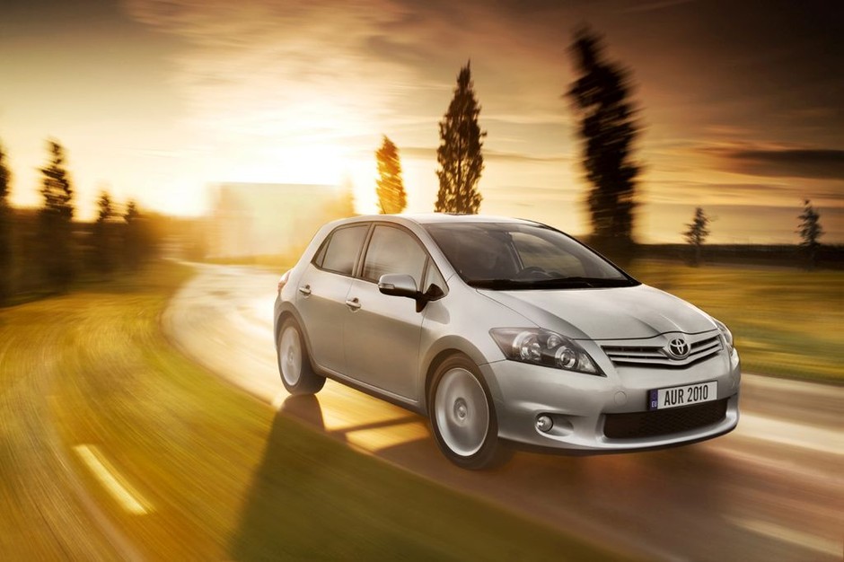 Toyota Auris 1.4 D-4D: Uszlachetniająca kosmetyka