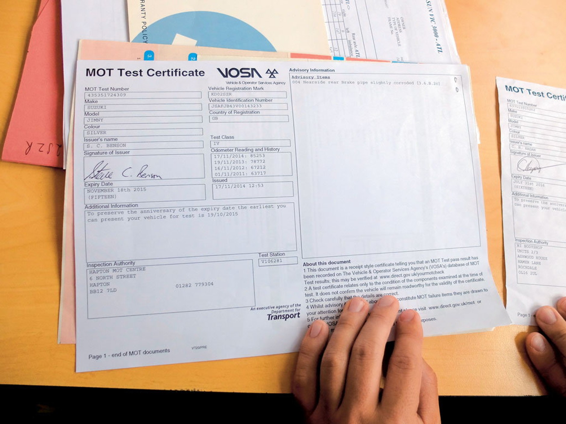 Road tax i dowód V5(c)