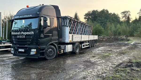 Transport mostu tymczasowego do Głuchołazów
