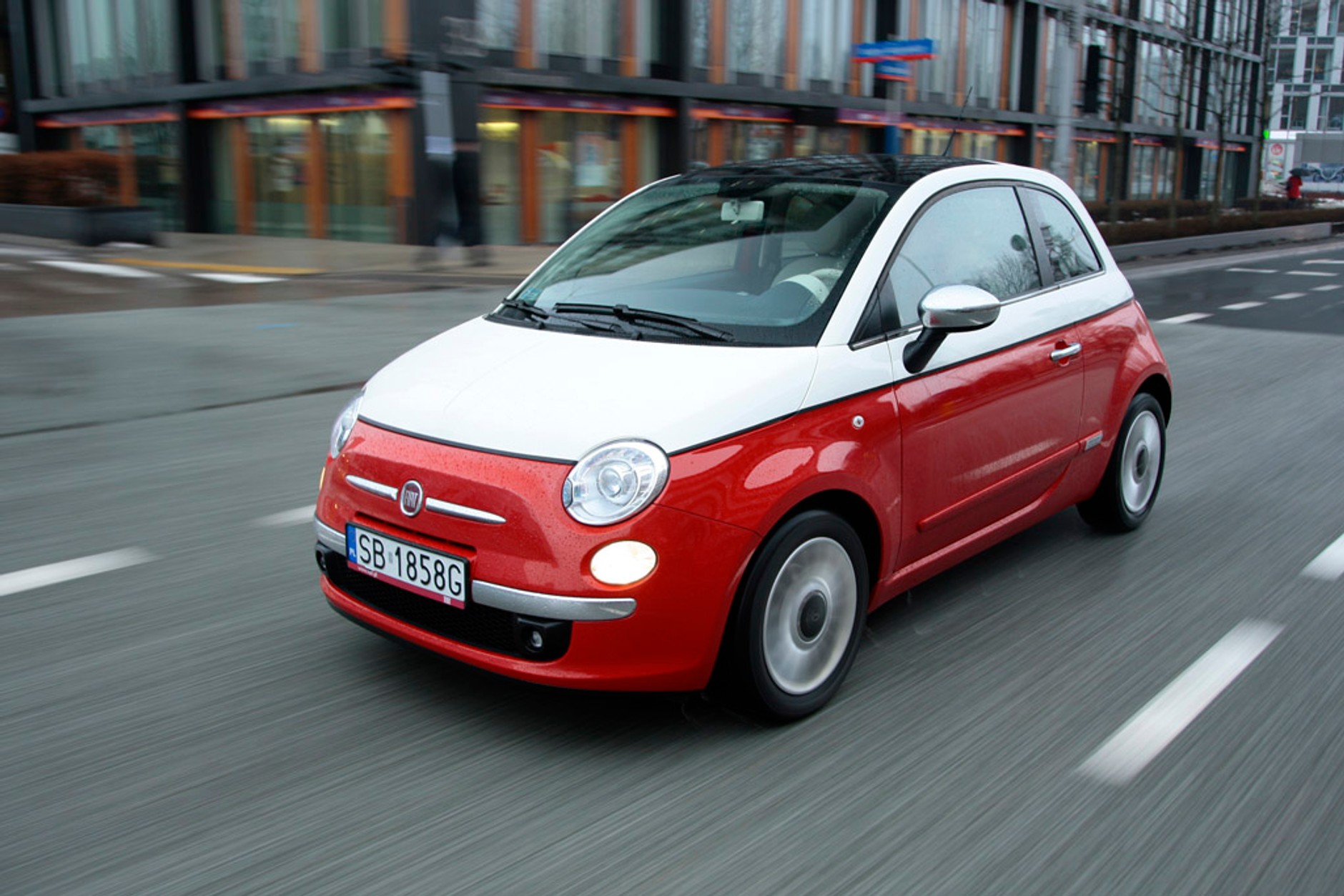 Fiat 500 TwinAir: maluch, który budzi wspomnienia