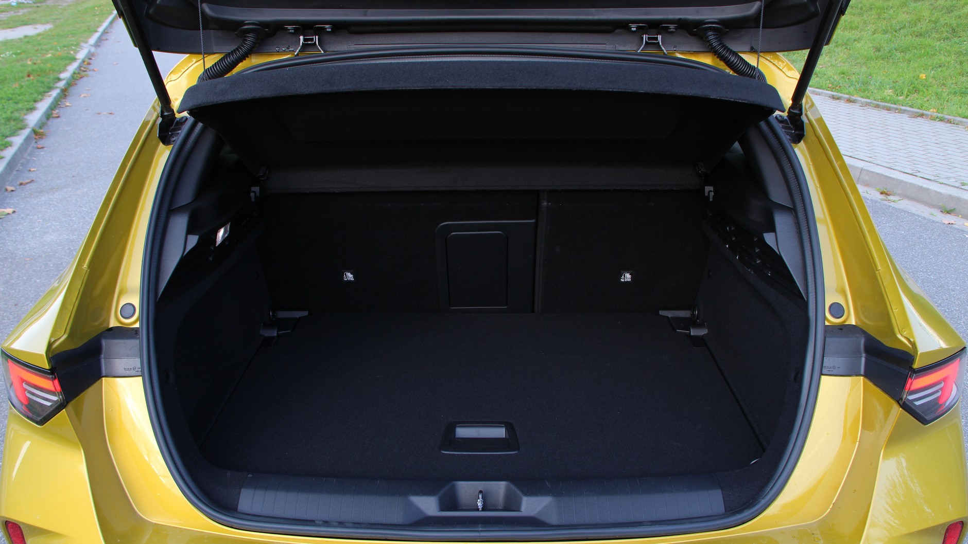 Opel Astra 1.2 Turbo Hybrid Ultimate