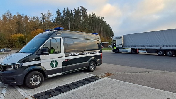 Kierowca zatrzymany przez ITD otrzymał aż 48 mandatów