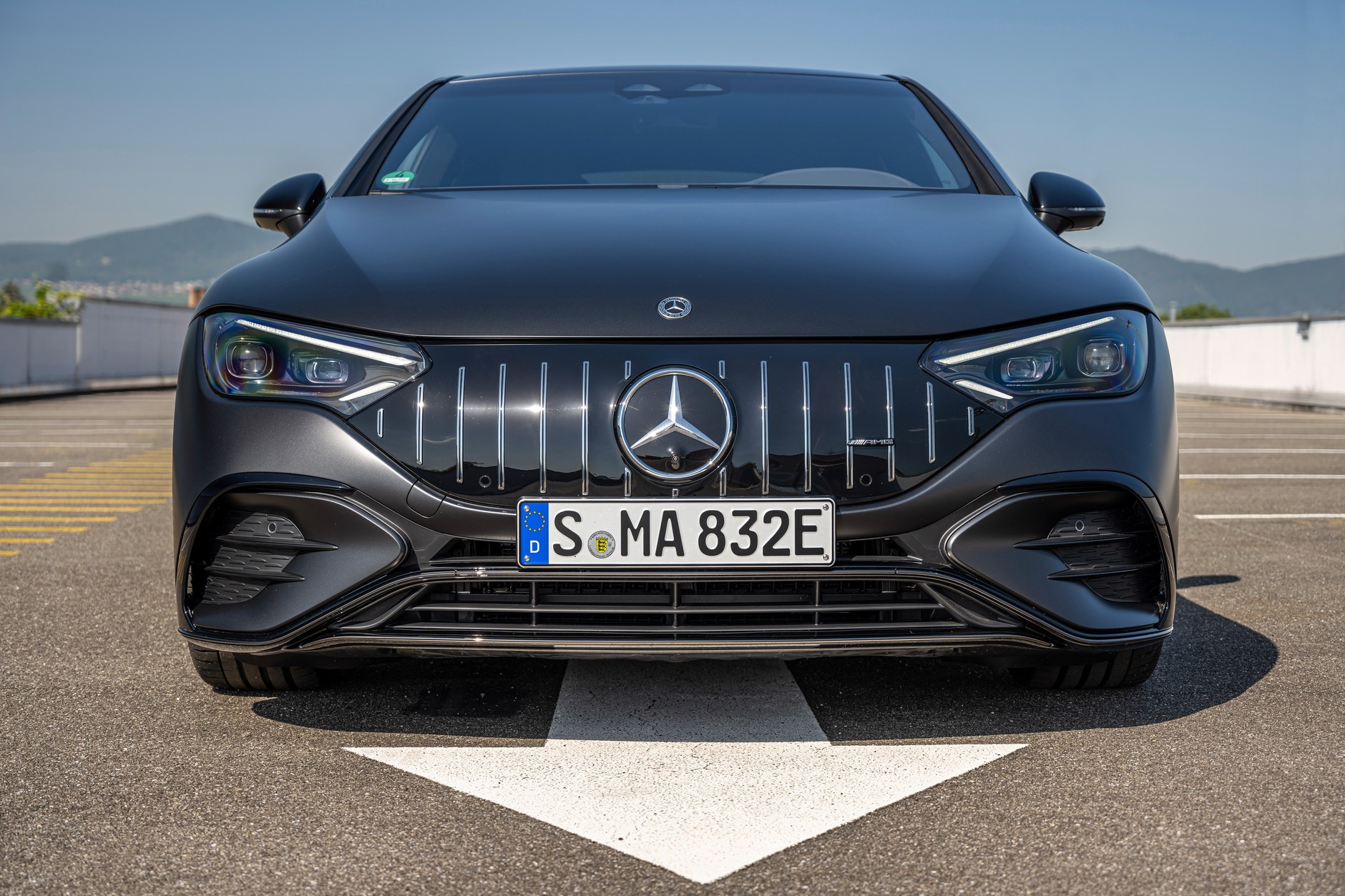 Mercedes-AMG EQS 53