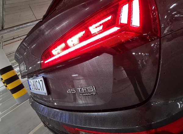 "Strzał" Audi, Volvo XC60 daleko. Sprawdziłem, które samochody premium kupują Polacy