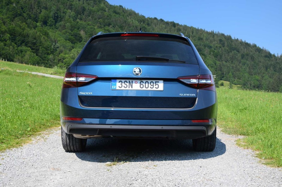 Skoda Superb III