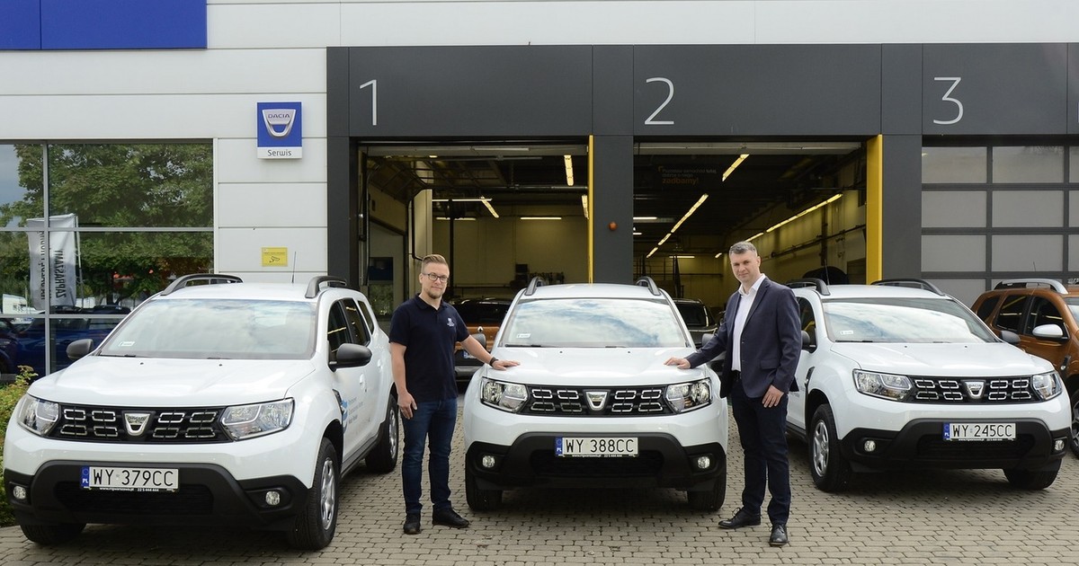 Dacia Duster dla urzędników Państwowego Gospodarstwa Wodnego - Wody Polskie