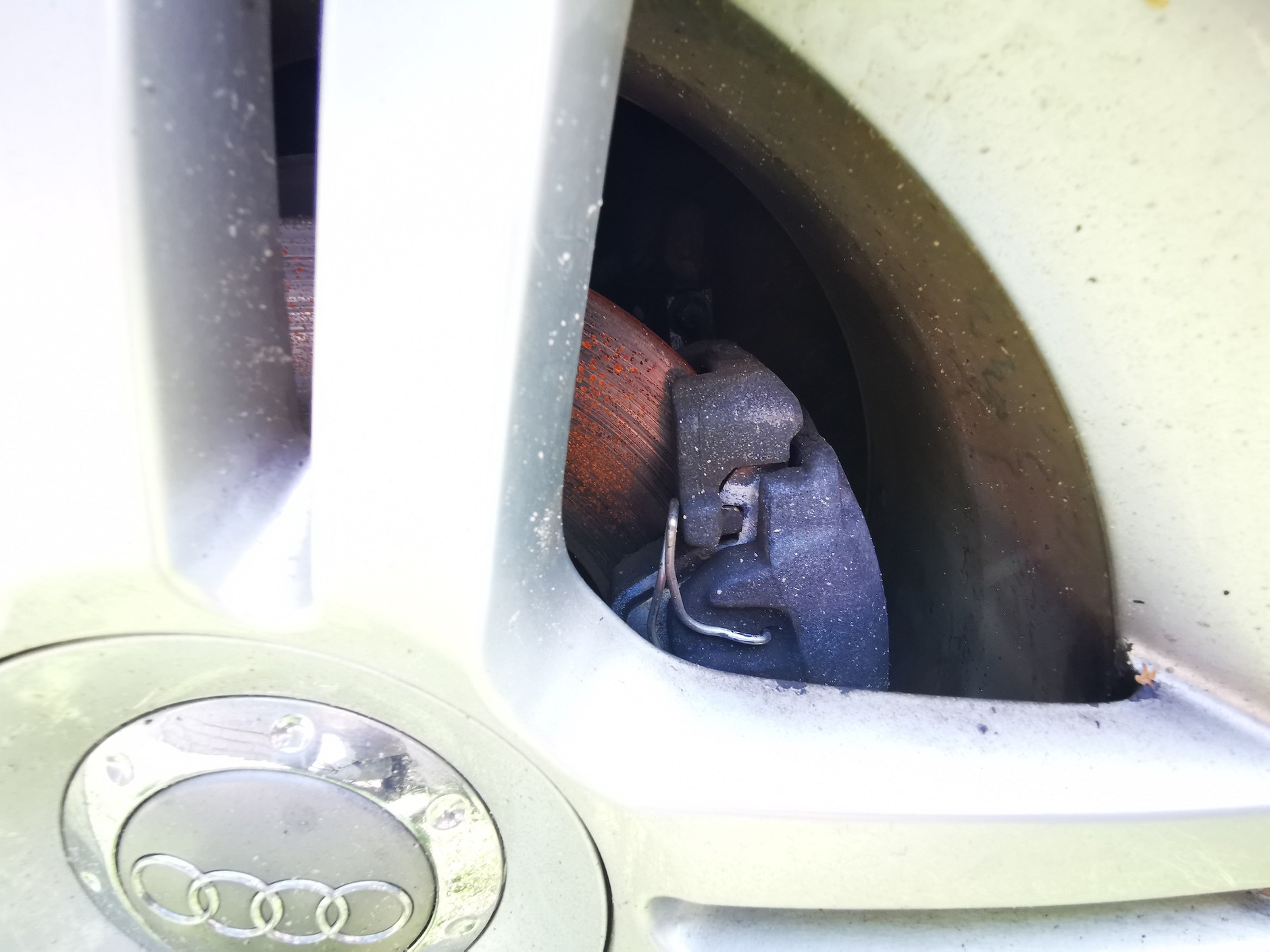 Audi A4 Avant 2.0 TDI za 21 tys. 900 zł. To auto miało być "idealne", a także "perfekcyjne"