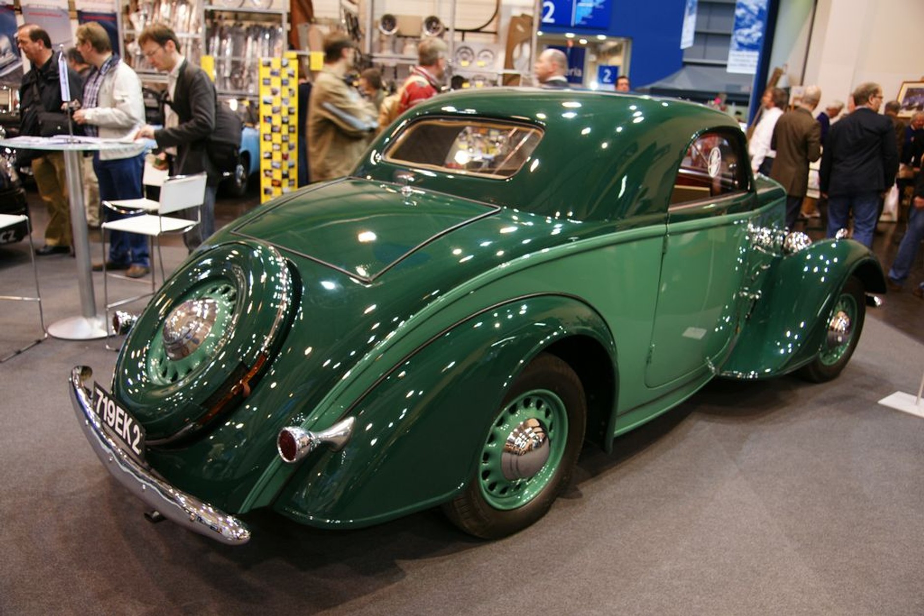 Techno Classica Essen 2010: targi rekordów - zaprzeczenie kryzysu w motoryzacji (galeria)