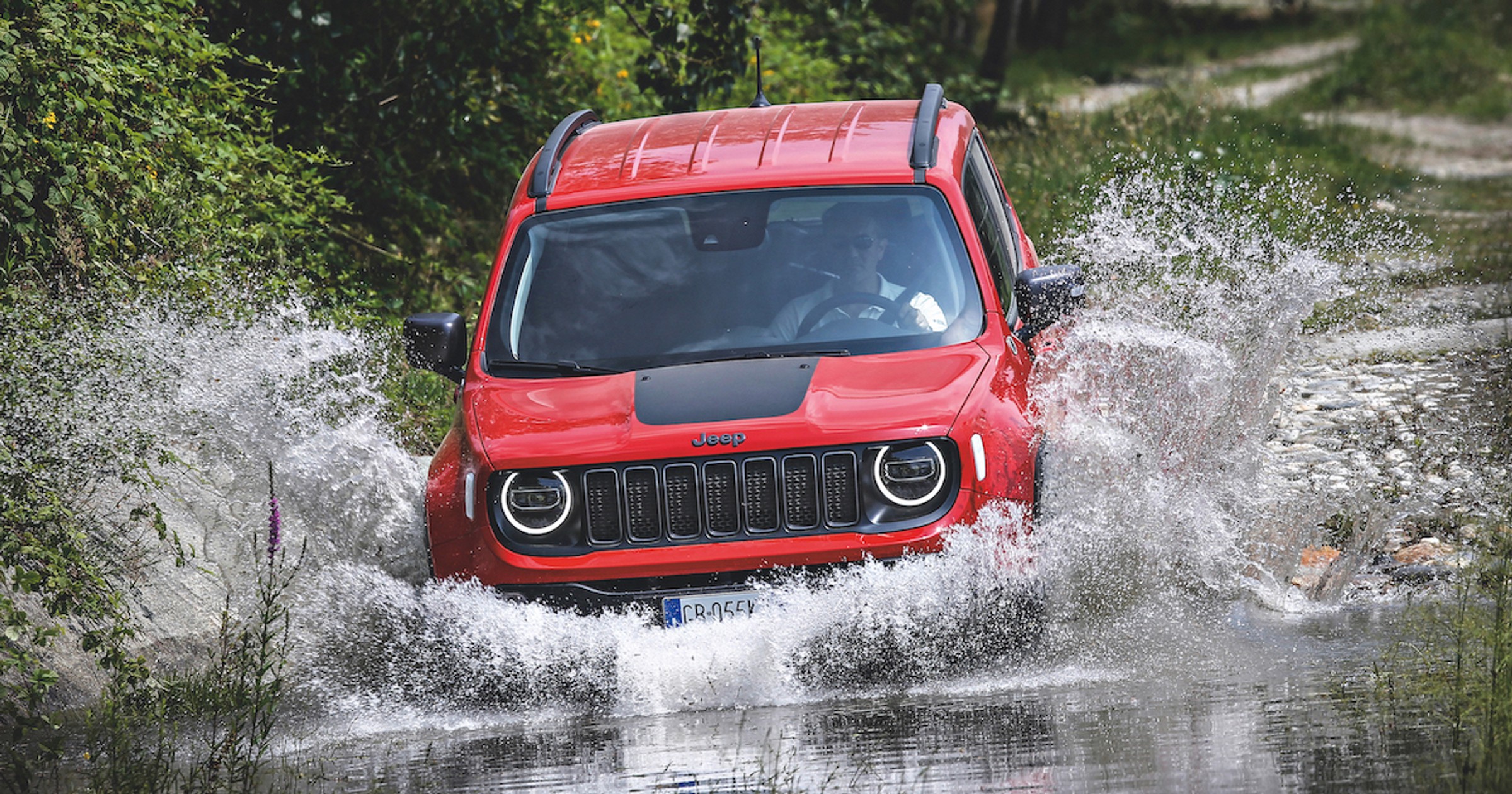 Jeep Renegade 4xe – jedzie z prądem