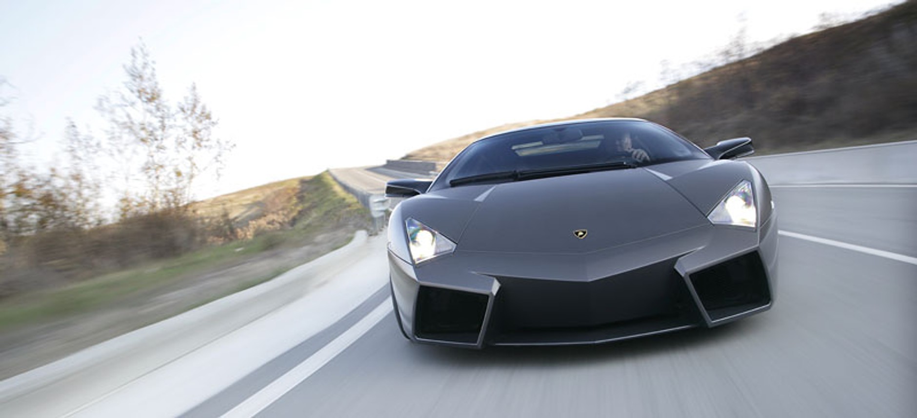 Lamborghini Reventon: zacisze z krewnym odrzutowca (fotogaleria)